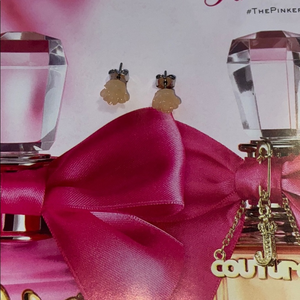 🎀 peach flower stud earrings